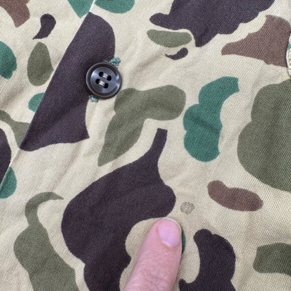 Vintage Camouflage Hunting Shirt Button Down Size Medium Retro Camo READ - Picture 7 of 11